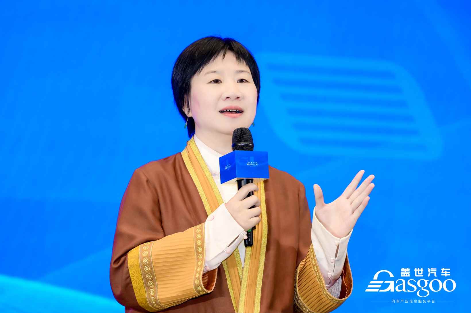 AI智能座舱技术趋势与创新应用大会圆满落幕-金坦汽车资讯