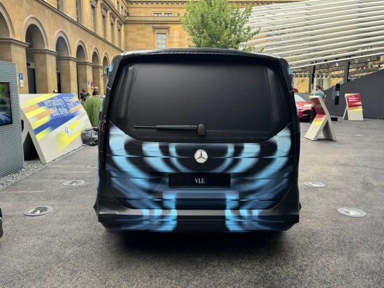 全新电动奔驰VLE首发预告，800V快充与四驱系统亮相-金坦汽车资讯