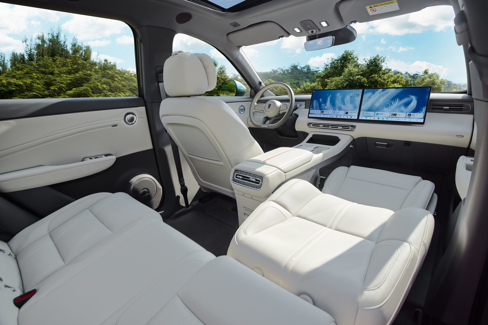 红旗HS6 PHEV正式上市 售价17.88万起重塑中大型插混SUV市场格局-金坦汽车资讯