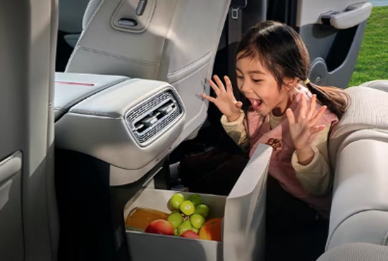 红旗HS6 PHEV正式上市 售价17.88-22.88万元-金坦汽车资讯