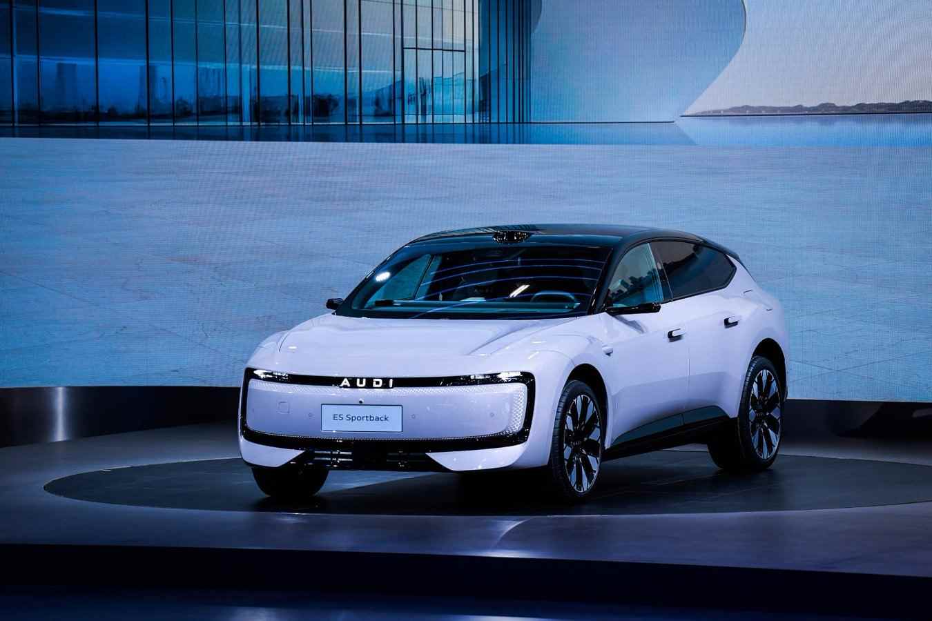 上汽大众2025年销量破百万 新能源产品矩阵全面布局-云溯流金坦汽车资讯