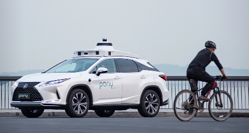 小马智行Robotaxi车队突破千辆，全无人驾驶商业化迎关键突破-云溯流金坦汽车资讯