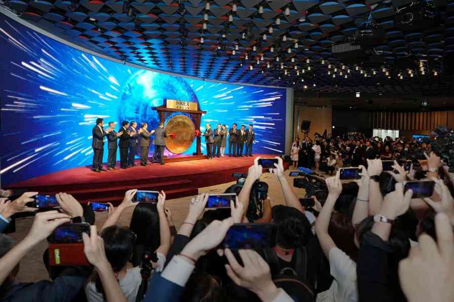 2025年汽车圈IPO大年：宁德时代赛力斯领衔产业链集体上市潮-金坦汽车资讯