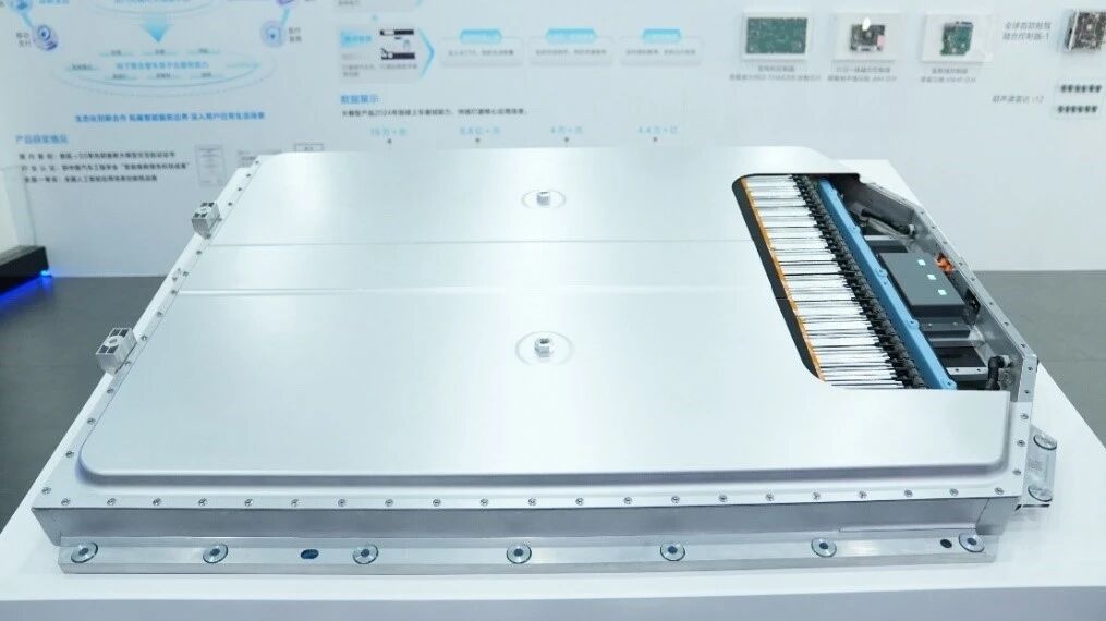 固态电池企业密集冲刺IPO 半固态量产突破全固态仍待时日-金坦汽车资讯