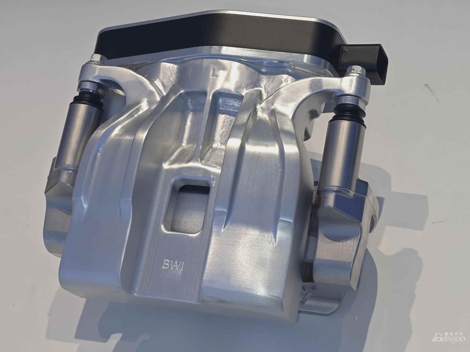 2025年汽车十大技术趋势：固态电池与智能化重塑产业格局-金坦汽车资讯