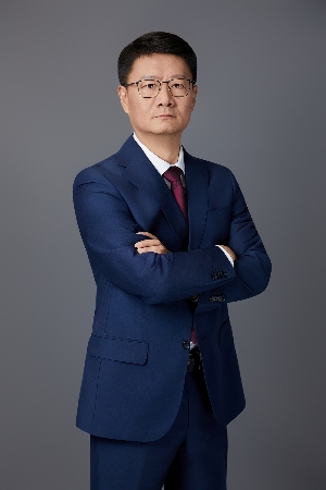 2025年汽车行业人事巨变：吉利极氪合并长安补位总裁-金坦汽车资讯