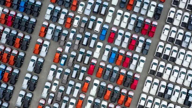 2025中国汽车业深度复盘：十大热点透视产业重构与价值觉醒-金坦汽车资讯