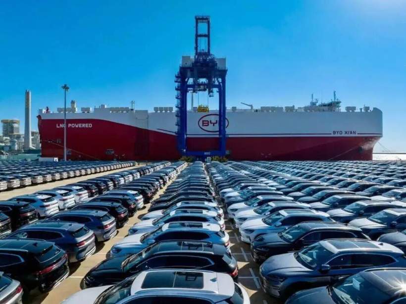 2025中国汽车业深度复盘：十大热点透视产业重构与价值觉醒-金坦汽车资讯