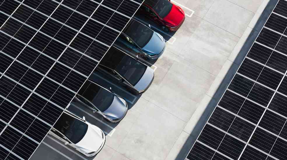 特斯拉餐厅从火爆到遇冷：科技跨界餐饮的困局与反思-金坦汽车资讯