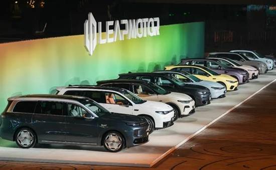 “慢跑者”冲刺全球前十 零跑未来十年的陡坡