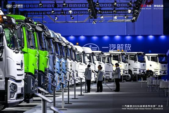 中国新能源商用车销量破4.5万，一汽解放领跑行业-金坦汽车资讯