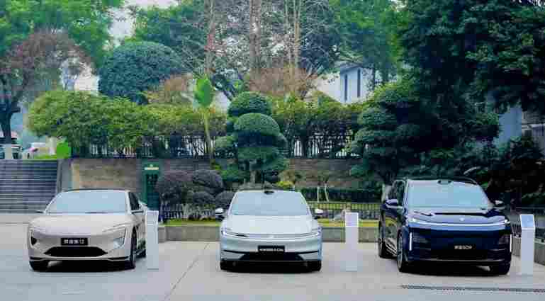 长安汽车与宁德时代深化战略合作，布局换电与智能出行新赛道-金坦汽车资讯