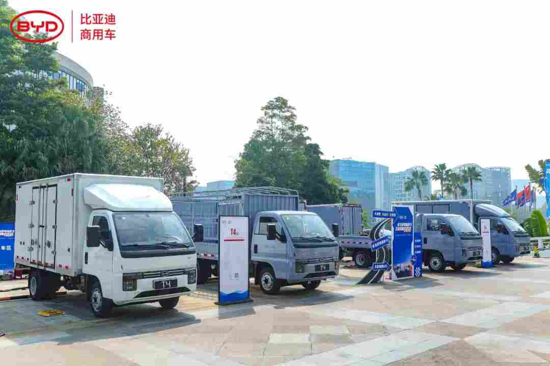 纯电动轿卡T4：城配电动化优选，低电耗高可靠性助力降本增效-云溯流金坦汽车资讯