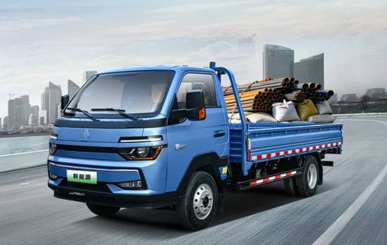 多拉快跑 省出真金白银 中国重汽HOWO小将新能源一车全能 多拉快跑 省出真金白银 中国重汽HOWO小将新能源一车全能