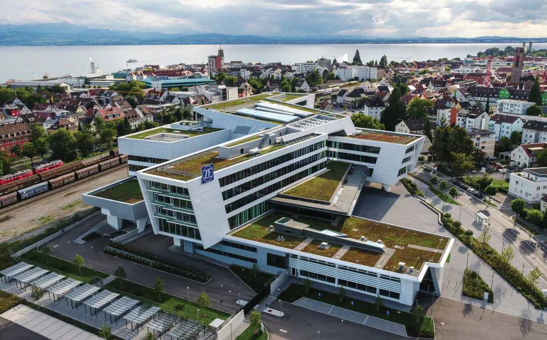 采埃孚公布2025年财报:运营指标超预期 战略转型成效显著 采埃孚公布2025年财报:运营指标超预期 战略转型成效显著